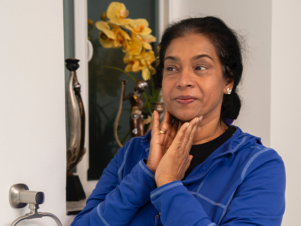 Elizabeth’s Minimalist Morning Routine for Healthy Skin